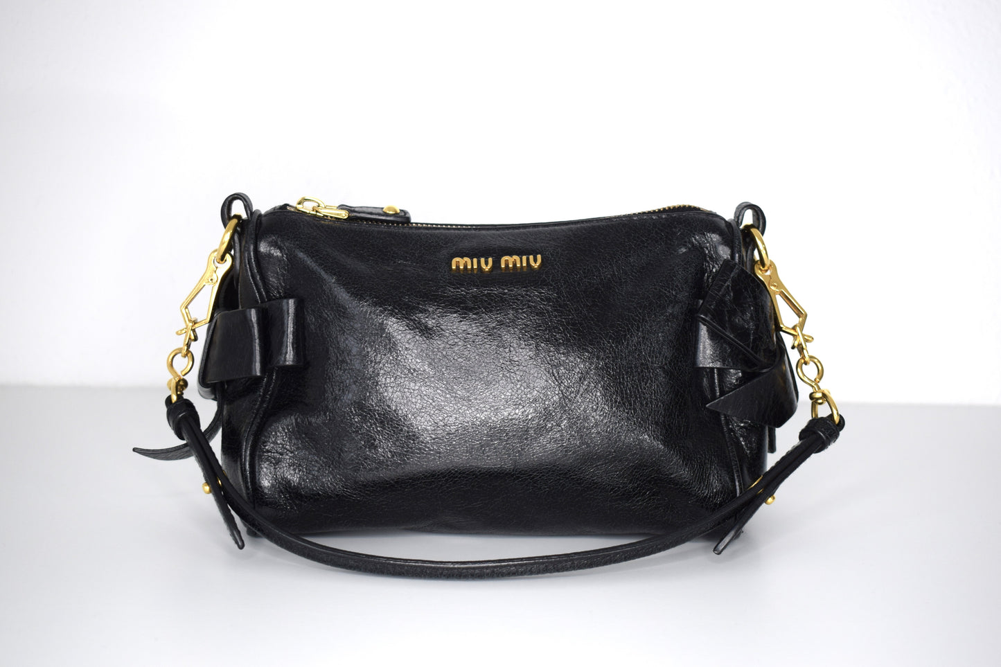 Miu Miu "Bow Bag" Schultertasche / Clutch Schwarz Gold
