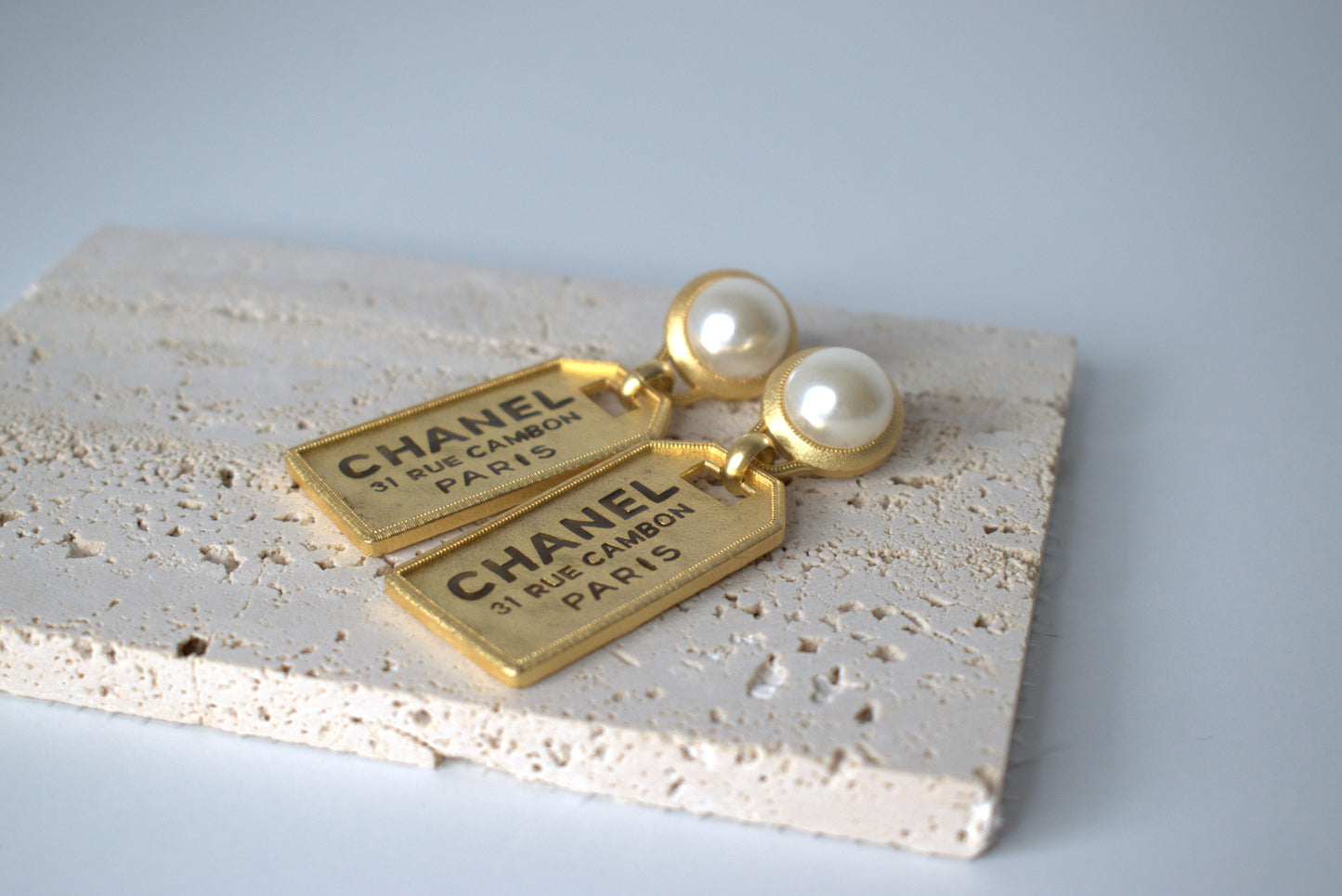 Chanel Ohrringe Gold Perle "Rue Cambon"