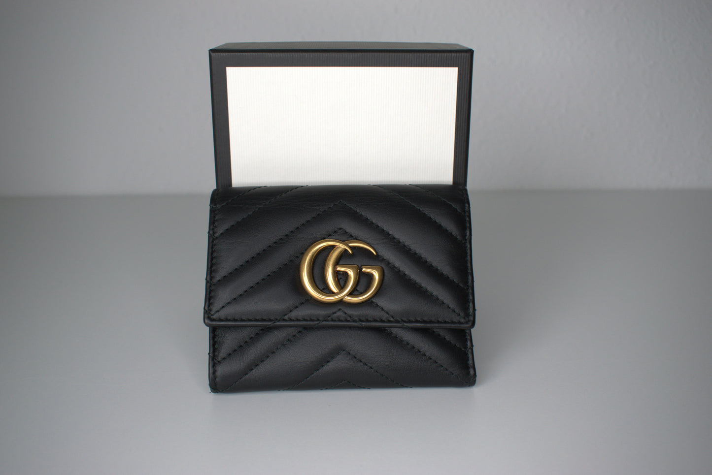 Gucci Marmont Geldbörse Leder Schwarz Gold