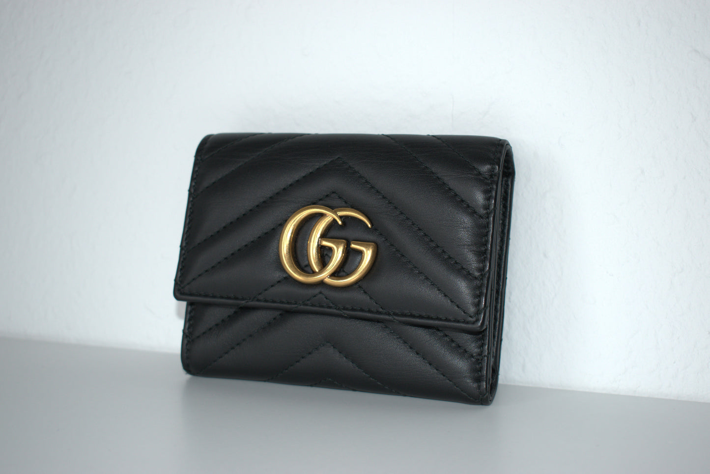 Gucci Marmont Geldbörse Leder Schwarz Gold