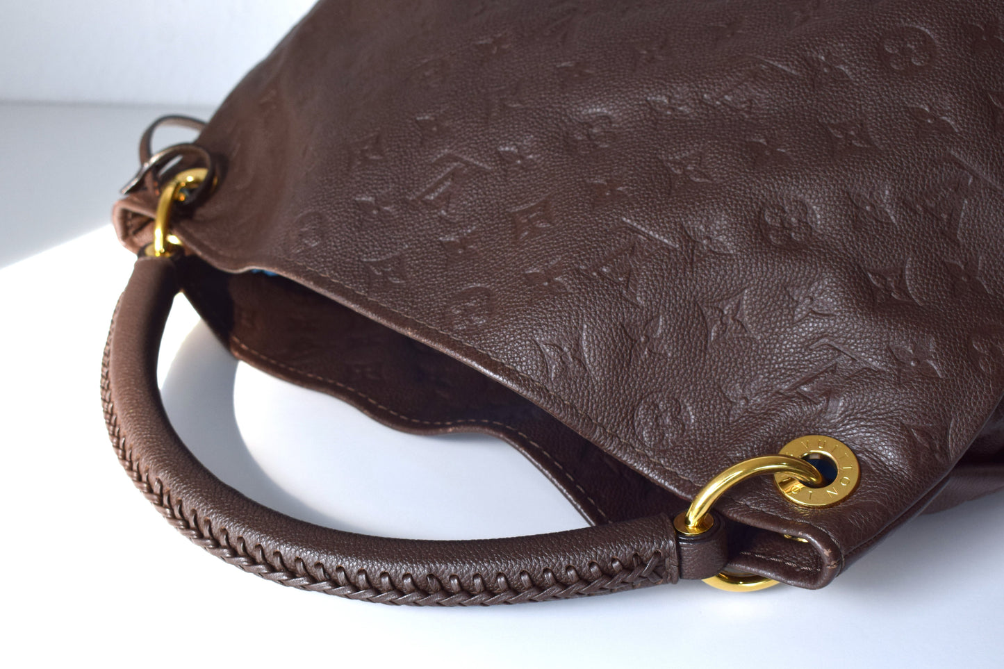 Louis Vuitton Artsy MM Empreinte Leder Dunkelbraun "Earth"