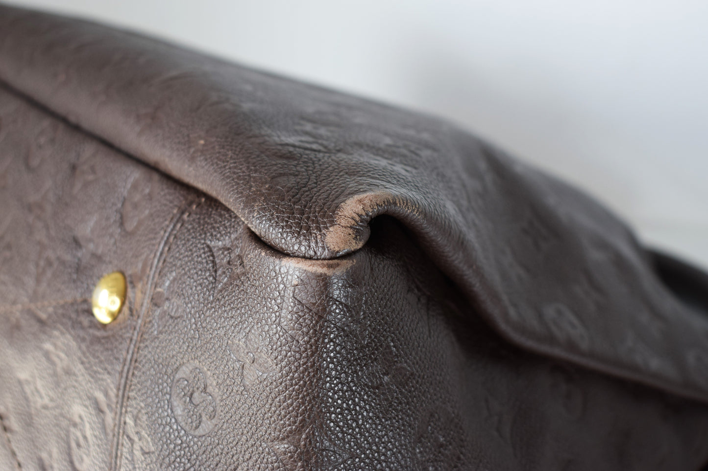 Louis Vuitton Artsy MM Empreinte Leder Dunkelbraun "Earth"