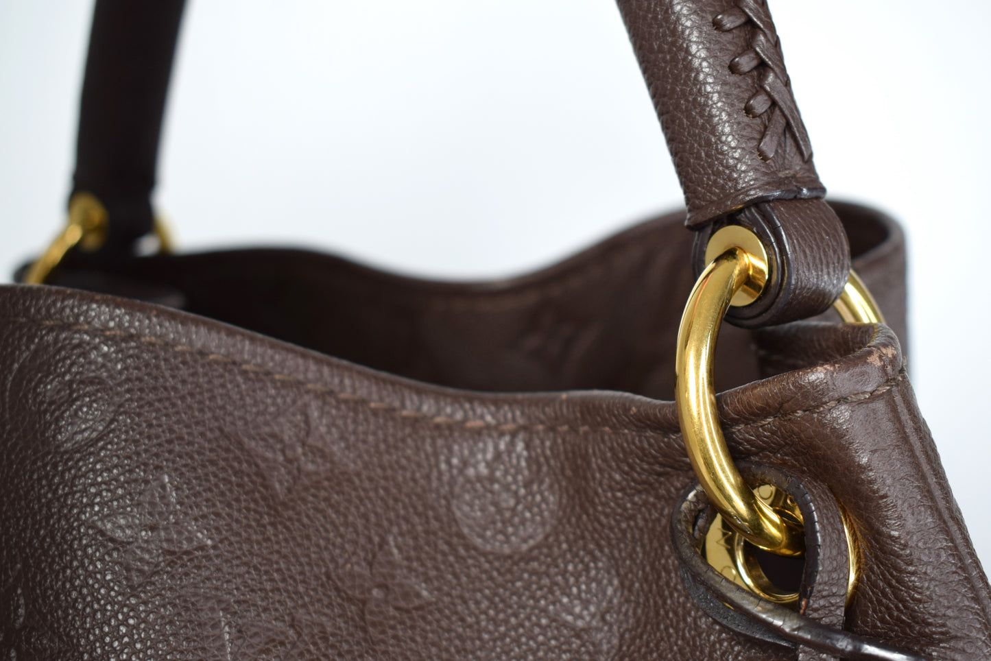 Louis Vuitton Artsy MM Empreinte Leder Dunkelbraun "Earth"