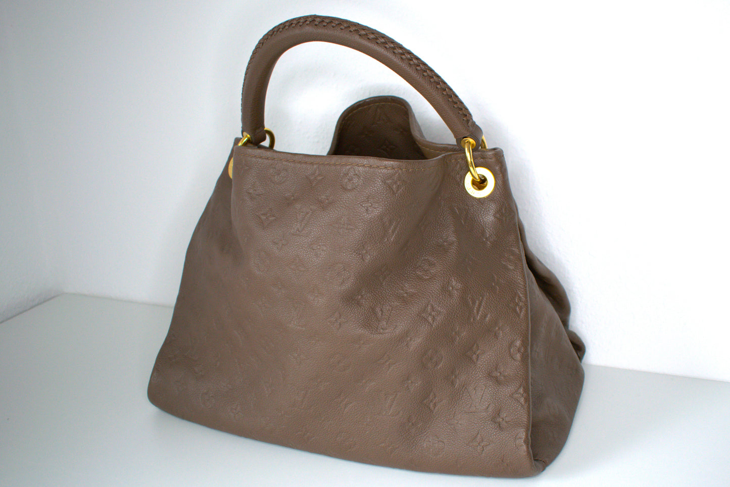 Louis Vuitton Artsy MM Empreinte Leder Braun