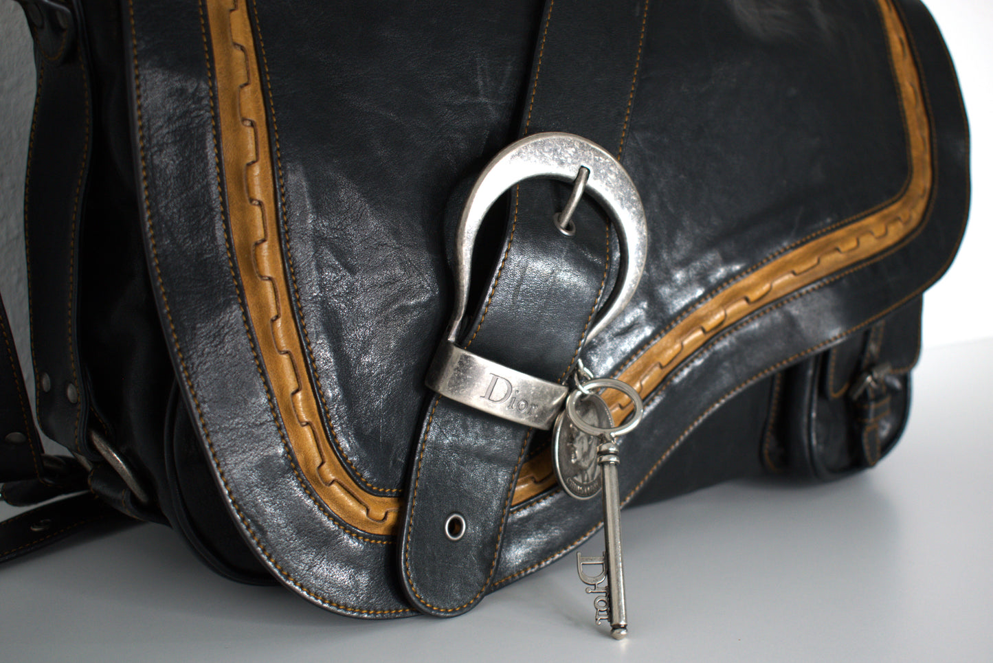 Dior Vintage Saddle Bag "Gaucho" Schwarz Großes Modell