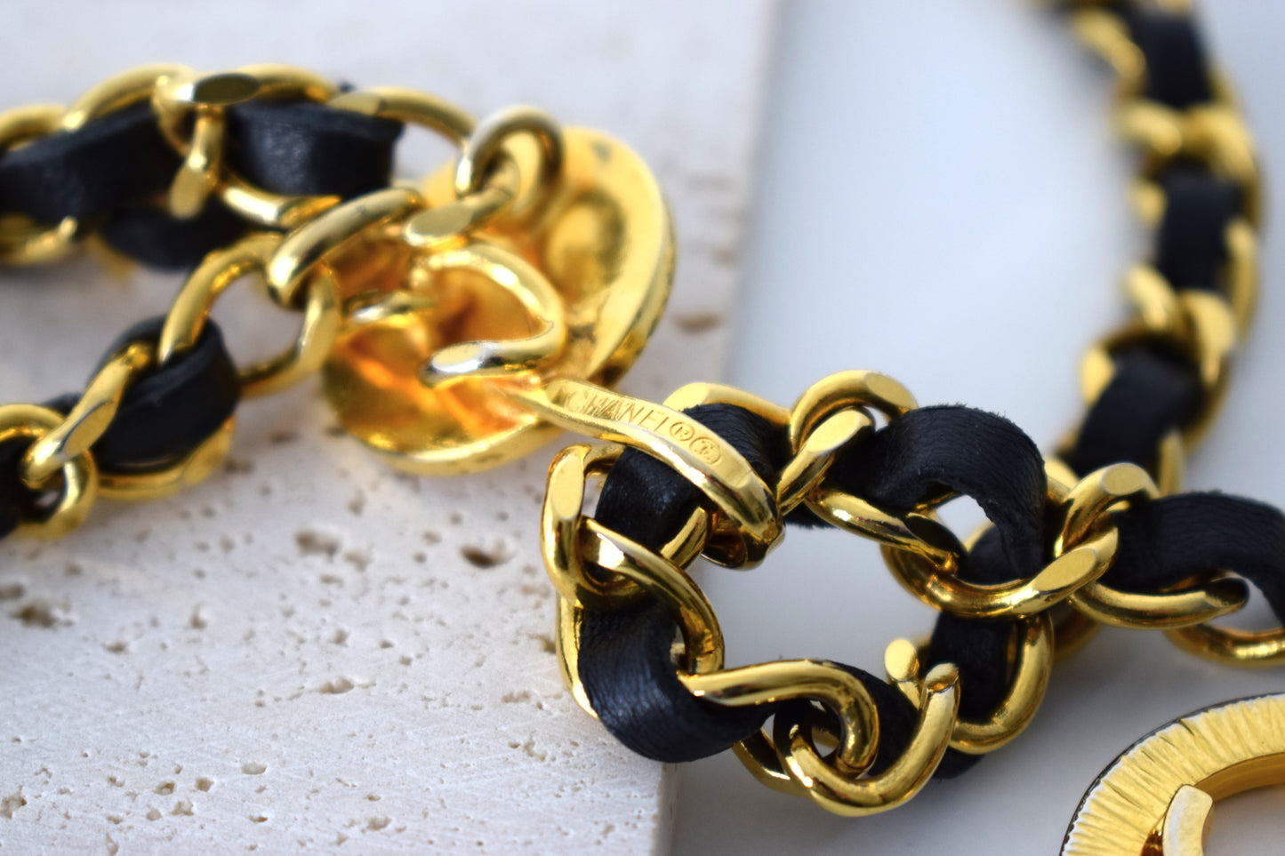 Vintage Chanel Kettengürtel 100cm Gold Leder Schwarz