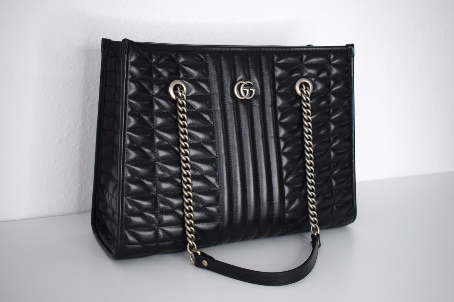 Gucci Marmont Matelasse Tote "Aria" Shopper Schwarz Silber