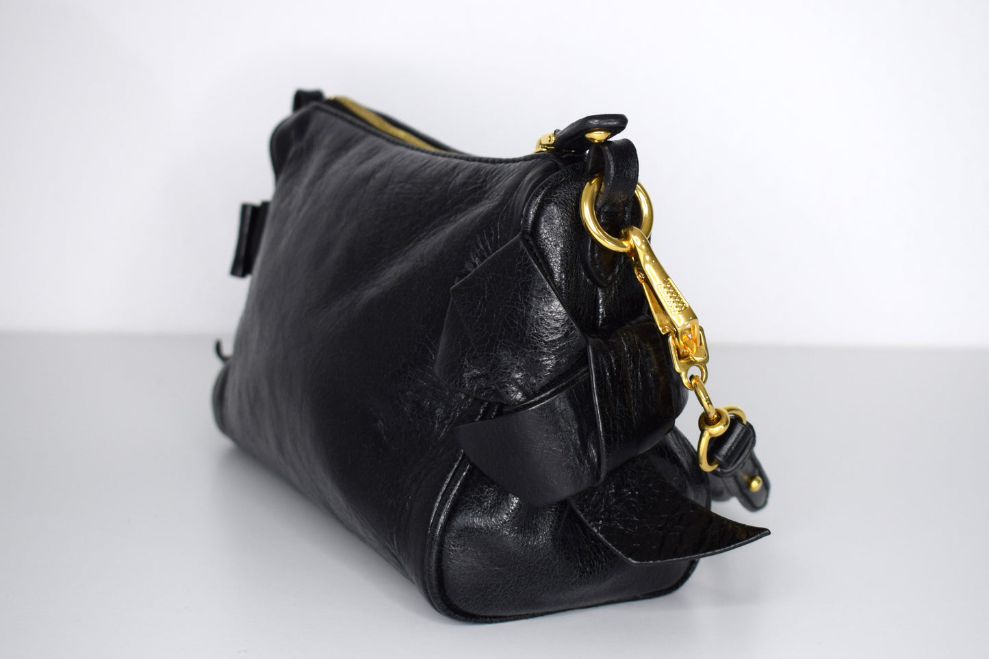 Miu Miu "Bow Bag" Schultertasche / Clutch Schwarz Gold