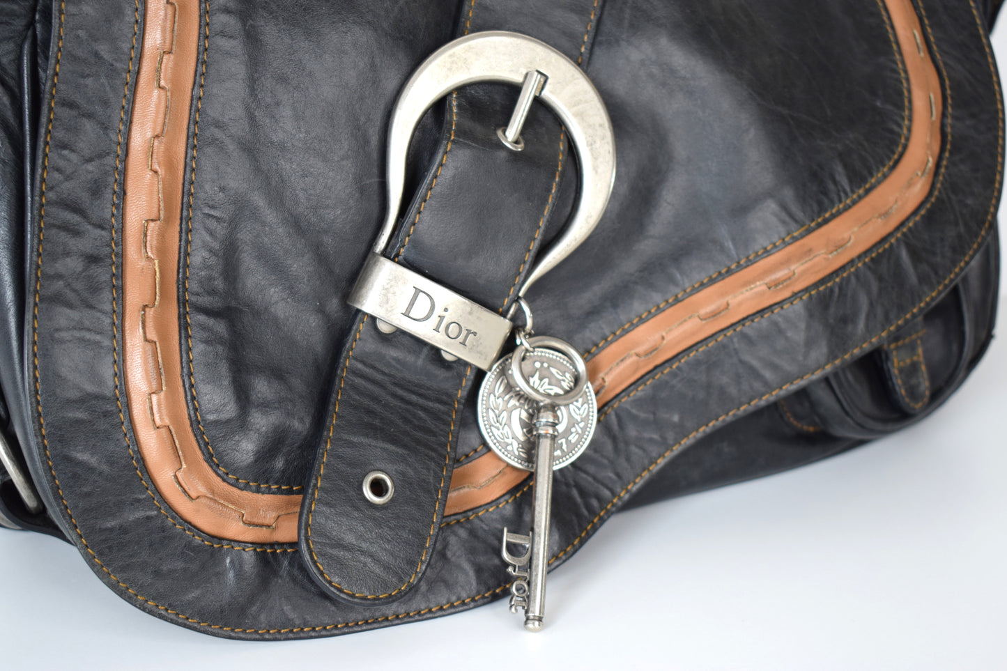 Dior Vintage Saddle Bag "Gaucho" Schwarz Braun Großes Modell