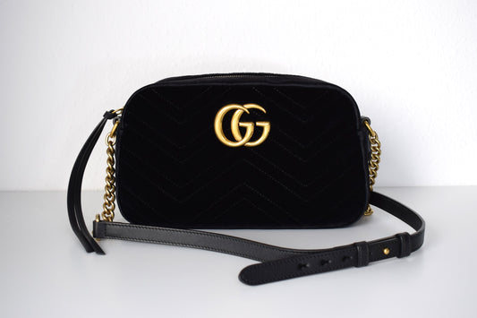 Gucci Marmont Samt Crossbody Bag Schwarz Gold