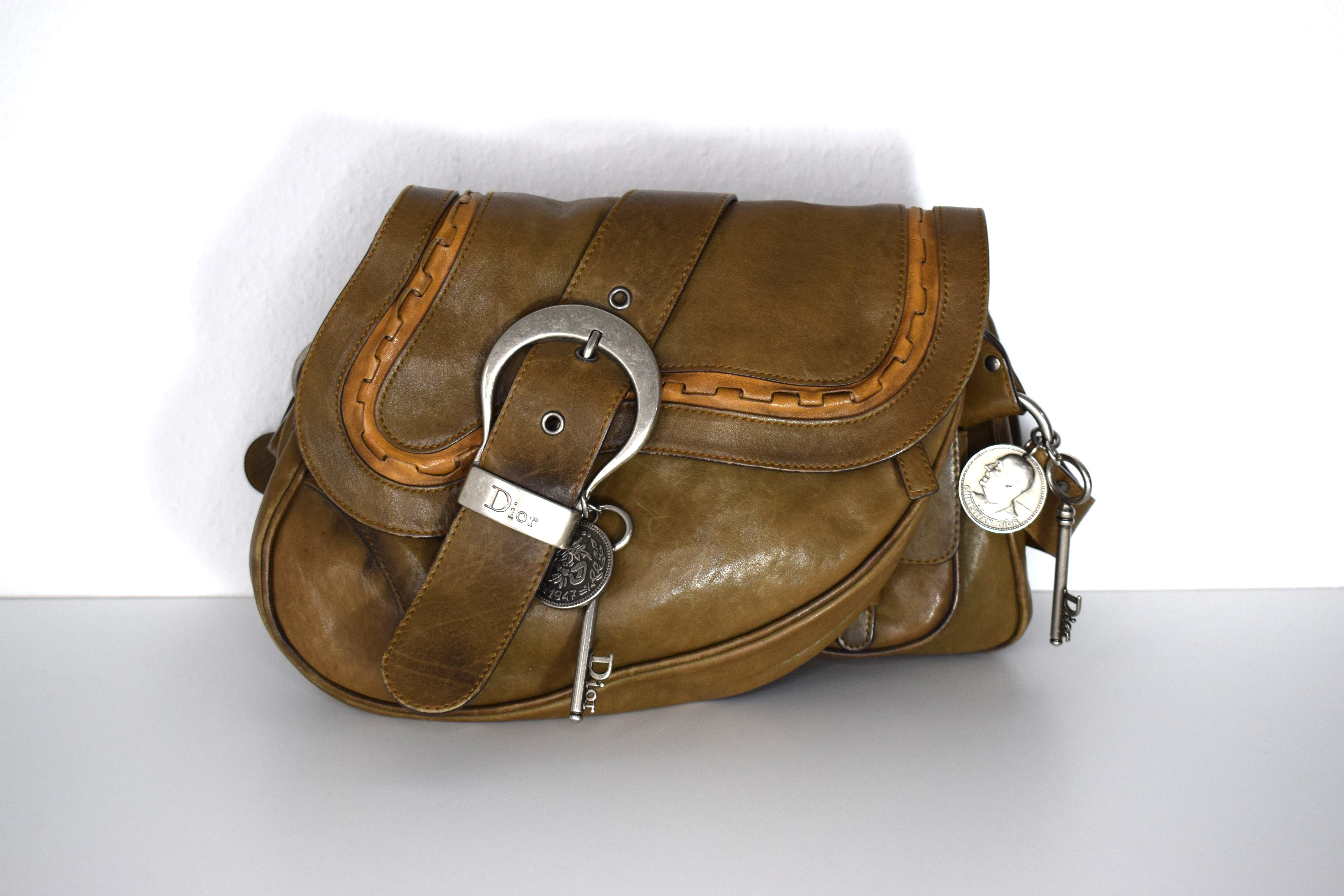 Dior saddle bag khaki hot sale